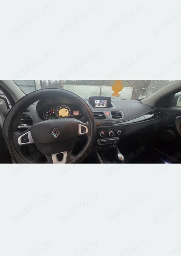 RENAULT Megane 2011