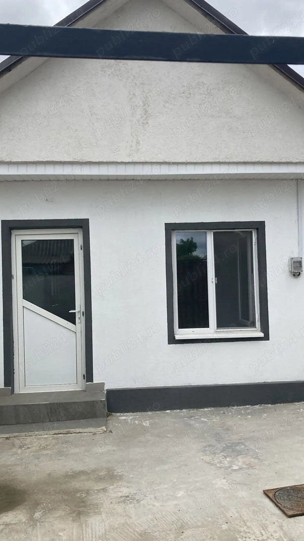 Vand casa tip garsoniera Navodari
