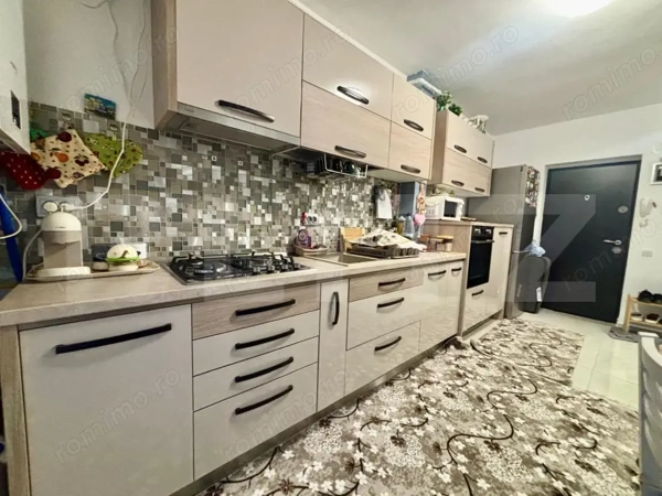 Apartament 1/2 camere, 35 mp, etaj intermediar, zona Eroilor — fotografia 1