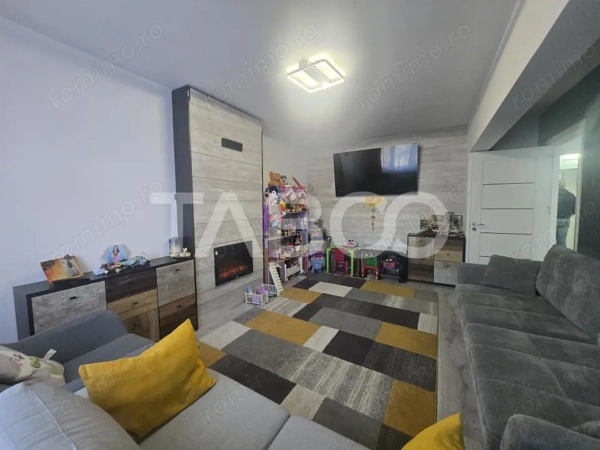 Apartament 2 camere de vanzare 51mpu decomandat Vasile Aaron Sibiu — fotografia 1