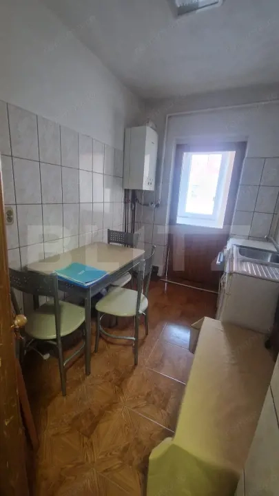 Apartament 3 camere, pivnita ,mobilat si utilat -se doreste si schimb cu casa — fotografia 1