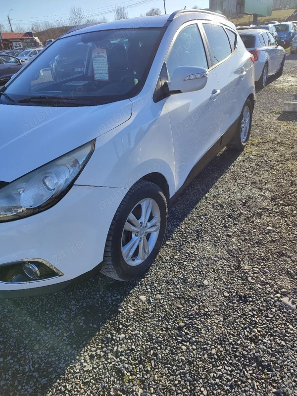 HYUNDAI ix35 2012 — imagine 6