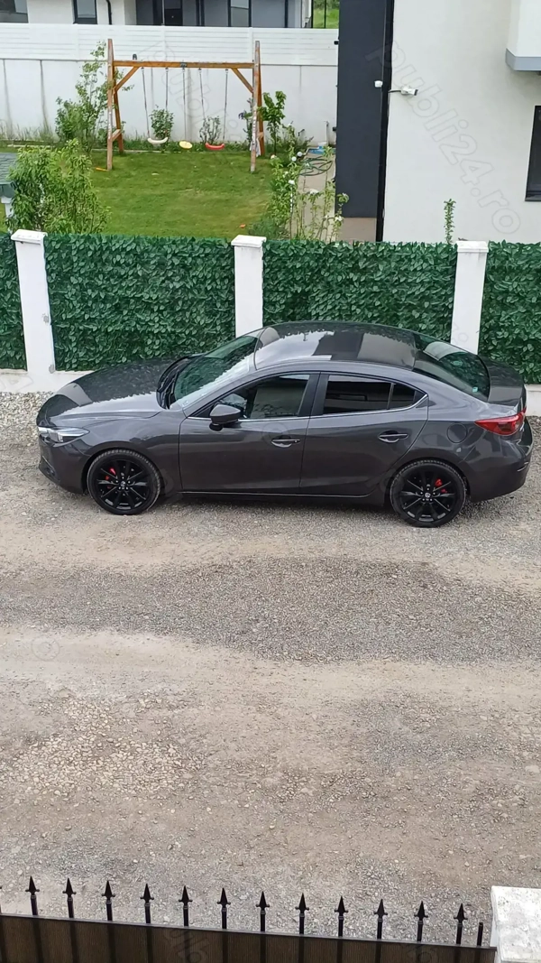 MAZDA 3 2017 — imagine 2