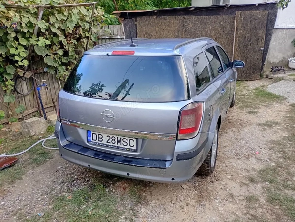 OPEL Astra 2005 — imagine 3