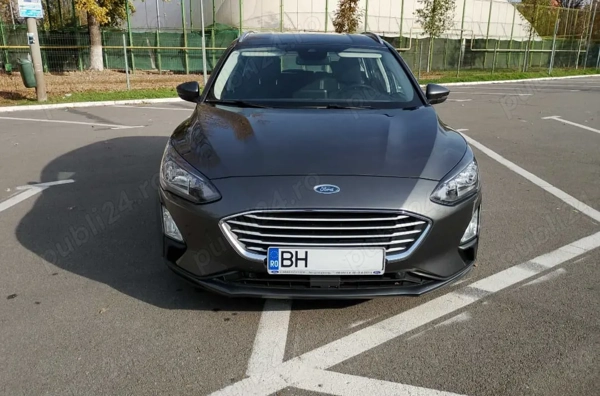 FORD Focus 2020 — imagine 3