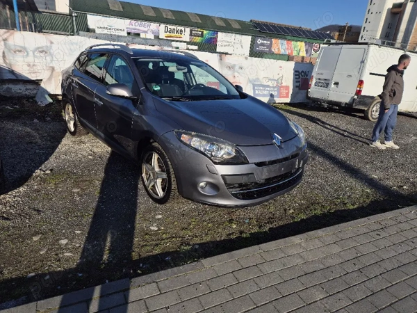 RENAULT Megane 2010 — imagine 10