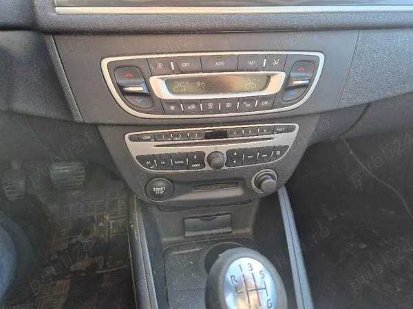 RENAULT Megane 2010 — imagine 4