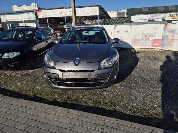 RENAULT Megane 2010 — imagine 7
