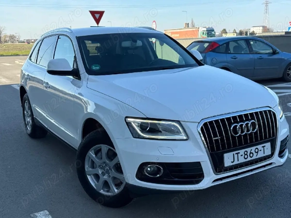 Audi Q5 2.0 Tdi 143 cp euro 5 !!!