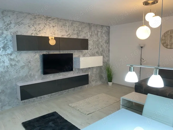 Inchiriez apartament 2camere 520 negociabil