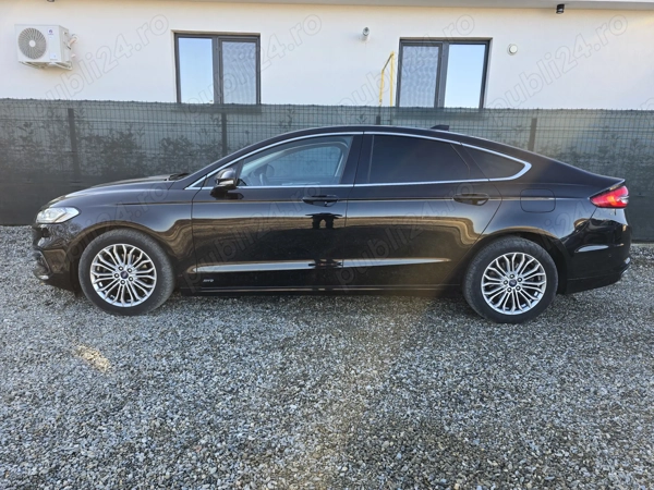 FORD Mondeo 2020 — imagine 17
