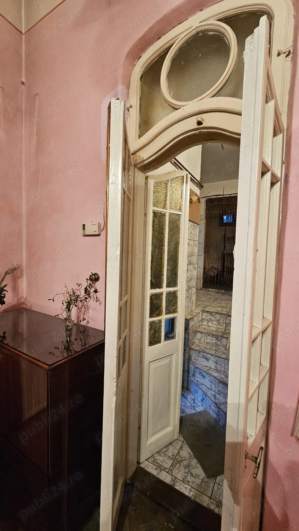 ULTRACENTRAL 2cam casă tip duplex -Ideal locuință sau investiție — fotografia 1