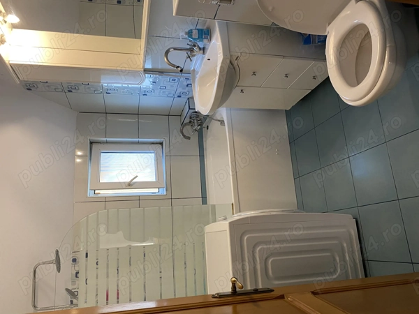 Apartament 3 camere de vânzare Moșnița Nouă, zonă excelentă — fotografia 3