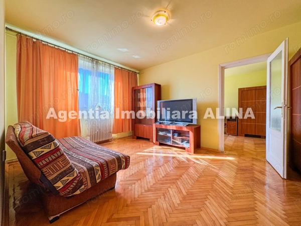 Apartament 2 camere in Deva, zona Iuliu Maniu, 45 mp, semidecomandat, etaj 3 — fotografia 1