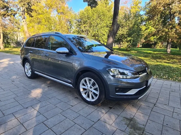 VOLKSWAGEN Golf 2020 — imagine 9