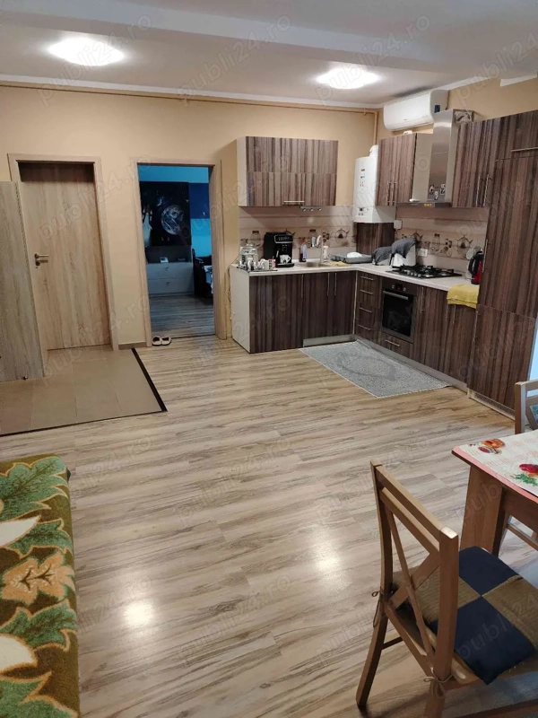 Proprietar vînd ap 3 cam decomandat bloc nou 2017 cu terasă acoperită de18m2 ap 60 m2 utili în zona