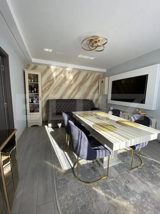 BLITZ propune spre vânzare apartament cu 3 camere, situat în zona centrală — fotografia 1