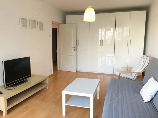 Apartament 3 camere, loc de parcare,Tineretului langa parc si metrou — fotografia 3