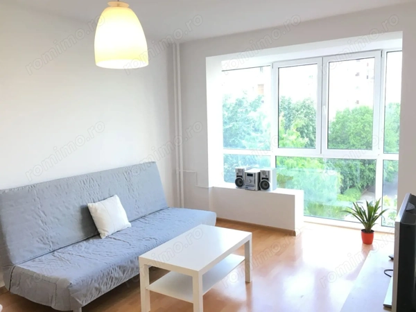 Apartament 3 camere, Parc Tineretului, la 5 min. metrou. Loc de parcare — fotografia 1