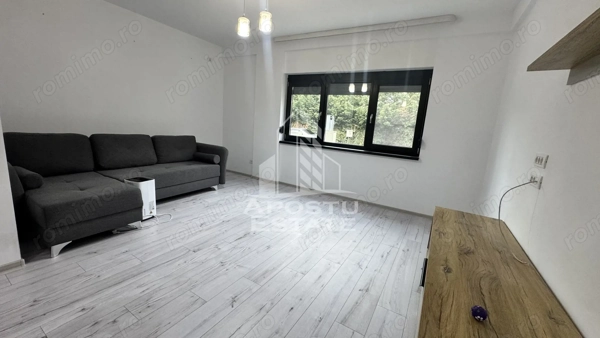 Apartament 3 camere , semidecomandat, zona Lipovei — fotografia 3