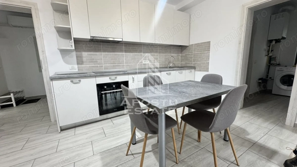 Apartament 3 camere , semidecomandat, zona Lipovei — fotografia 1