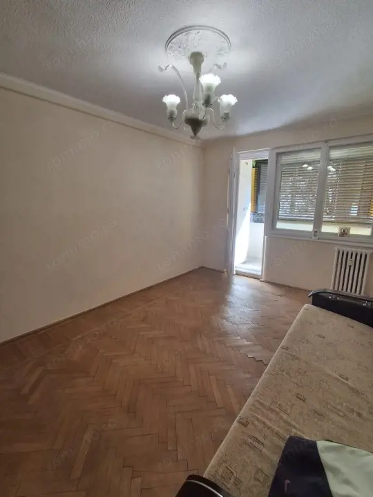 Apartament 3 camere, 58 mp, zona Andrei Muresan — fotografia 3