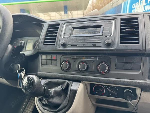 VOLKSWAGEN Transporter 2018 — imagine 3