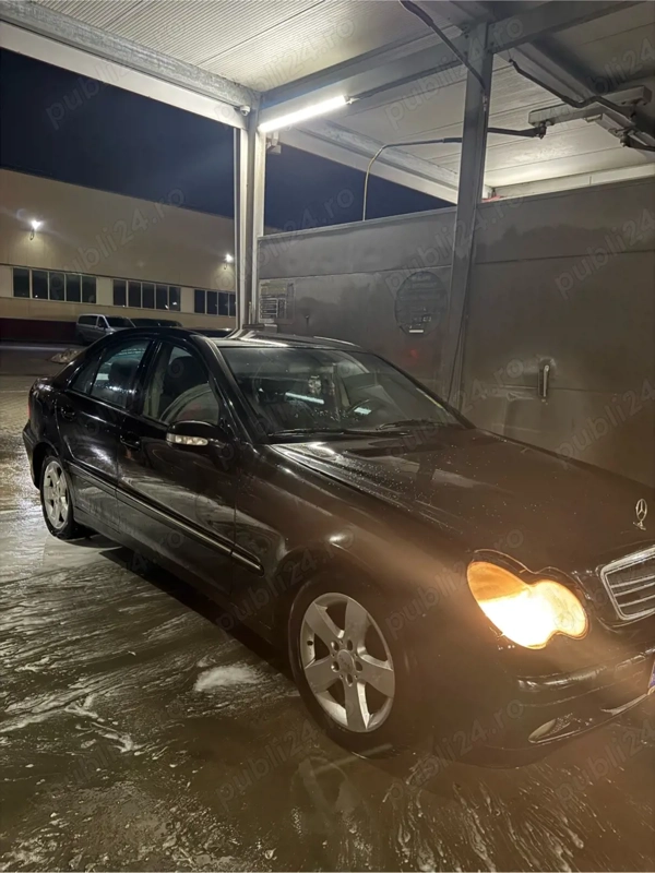 MERCEDES-BENZ C-Class 2002