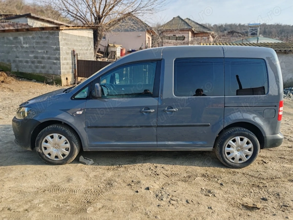 VOLKSWAGEN Caddy 2013 — imagine 3
