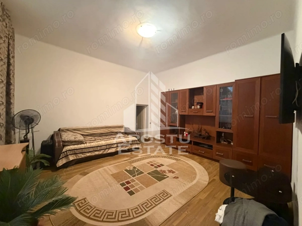 Apartament cu 2 camere, centrala proprie, teren 99 mp, zona Iosefin — fotografia 1