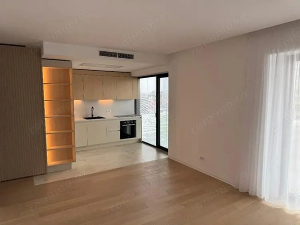 Apartament 2 camere de vânzare - Aviatiei- decomandat, et. 5, One Lake Club — fotografia 1
