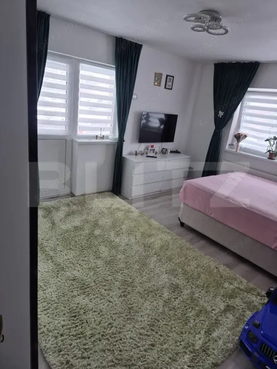 Garsoniera spatioasa 38 mp + terasa 12 mp | Sanpetru, Brasov — fotografia 1