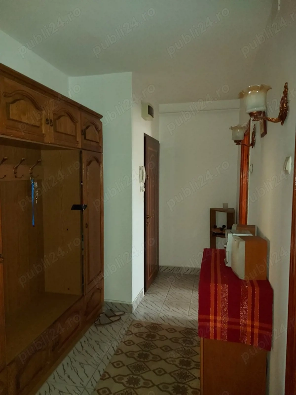 Proprietar ofer spre vânzare apartament — fotografia 1