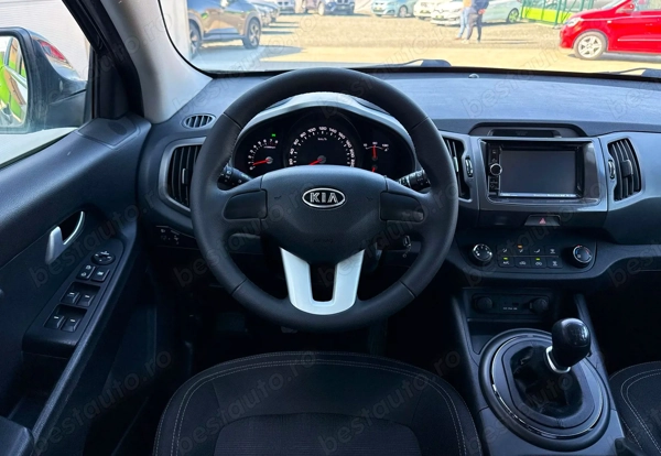 KIA Sportage 2011 — imagine 10