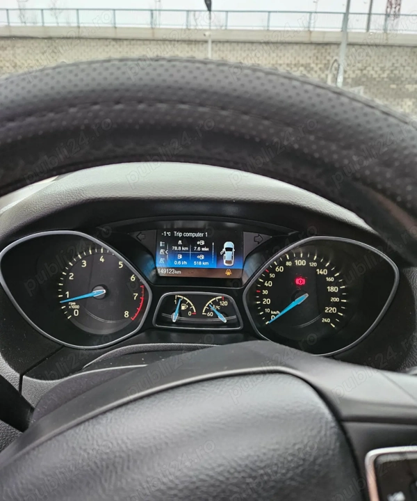 FORD Focus 2017 — imagine 5