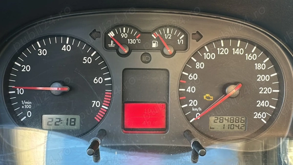 VOLKSWAGEN Bora 2002 — imagine 4