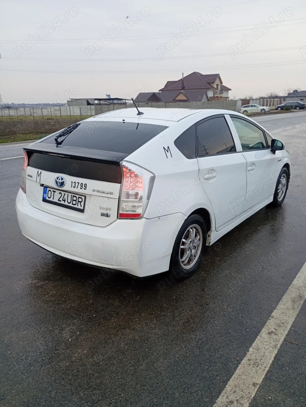 TOYOTA Prius 2013 — imagine 2