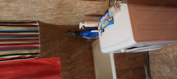 Vând garsoniera zona Astra