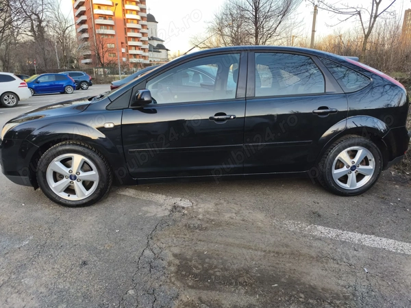 FORD Focus 2004 — imagine 4