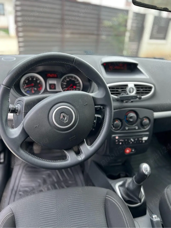 RENAULT Clio 2009 — imagine 2