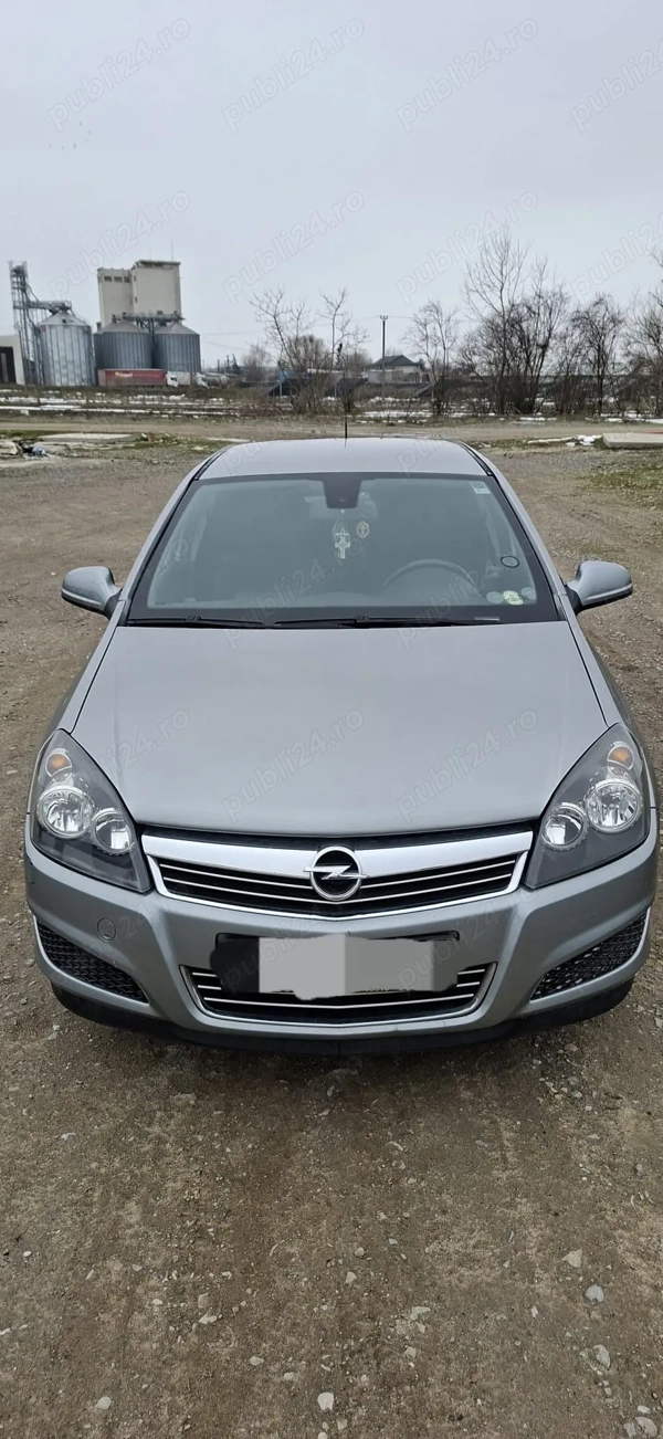 OPEL Astra 2010 — imagine 5