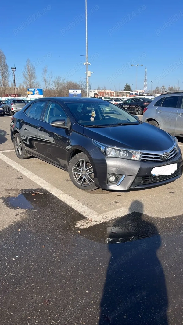 TOYOTA Corolla 2015 — imagine 4
