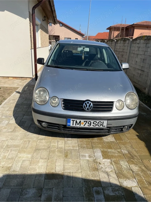 VOLKSWAGEN Polo 2003