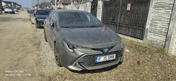 TOYOTA Corolla 2023 — imagine 4