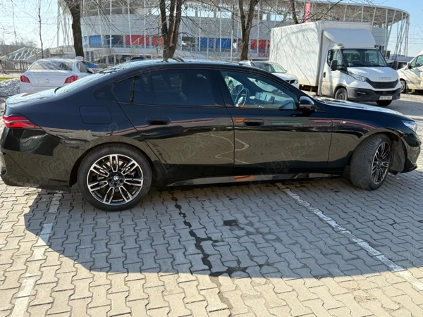 BMW 5 Series 2025 — imagine 4