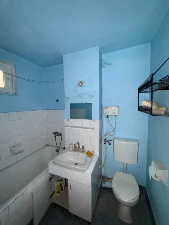 Apartament 2 camere, decomandat, strada N.Balcescu — fotografia 3