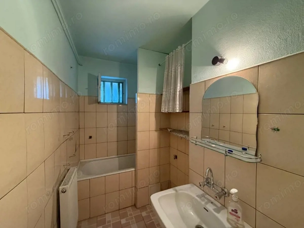Apartament 2 camere, zona Gojdu,etaj 4 — fotografia 3
