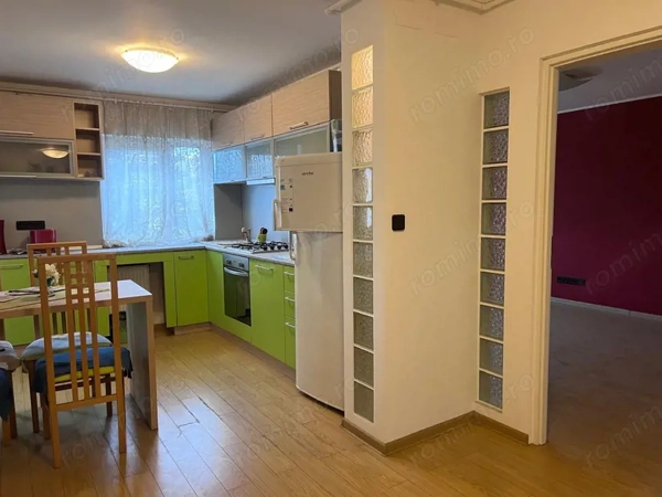 Apartament 2 camere, zona Liceul Auto — fotografia 3