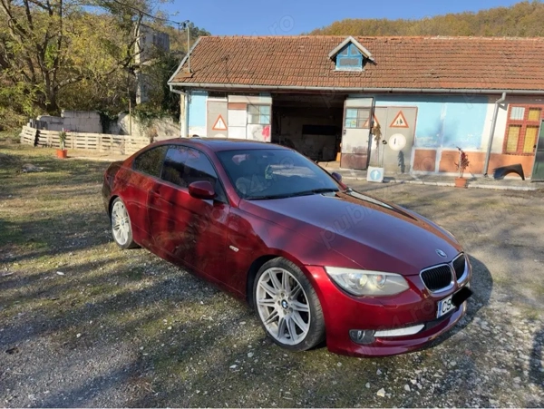 BMW 3 Series 2011 — imagine 3