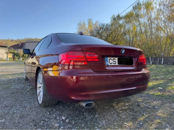 BMW 3 Series 2011 — imagine 4